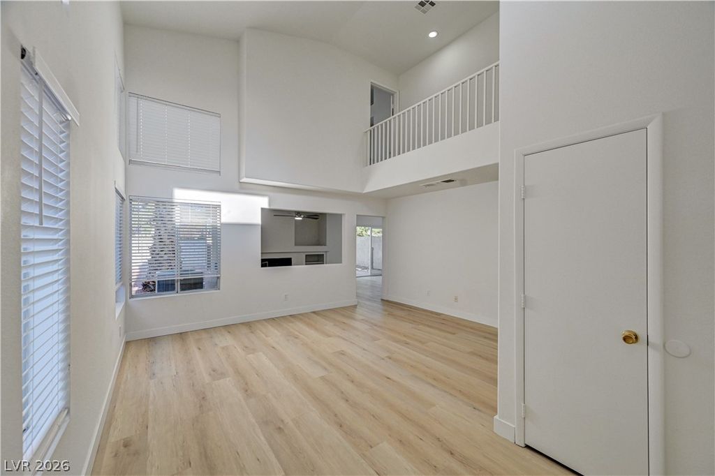 6028 Shadow Oak Drive, North Las Vegas, NV 89031 — photo 4