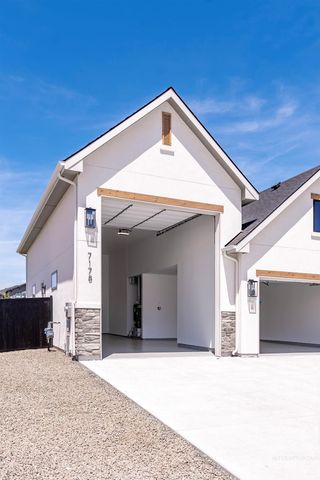 7178 E Merlin Hawk Ct., Nampa, ID 83686