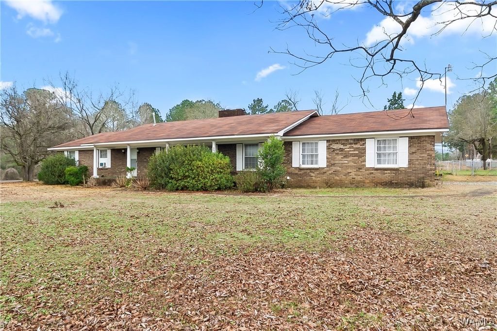 1615 Cedar Drive, Cottondale, AL 35453