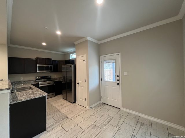 6311 Luglio Ln Unit 104, San Antonio, TX 78233