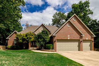 1303 NE Fairwinds Drive, Bentonville, AR 72712