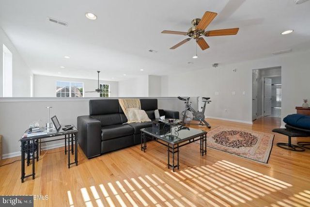 80 ARBORRIDGE DR, Forked River, NJ 08731