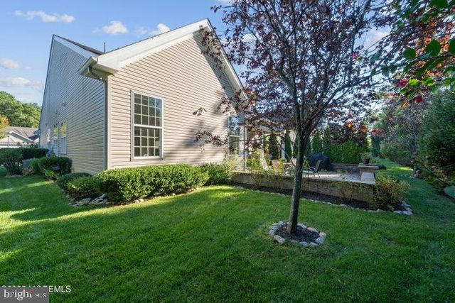 80 ARBORRIDGE DR, Forked River, NJ 08731