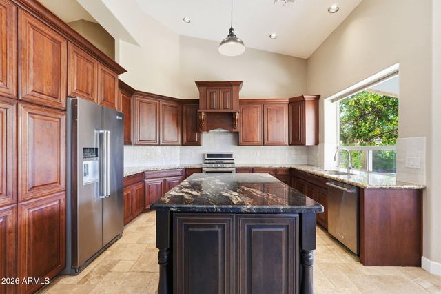 1281 W CHILTON Avenue, Gilbert, AZ 85233