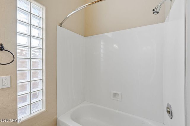 1281 W CHILTON Avenue, Gilbert, AZ 85233