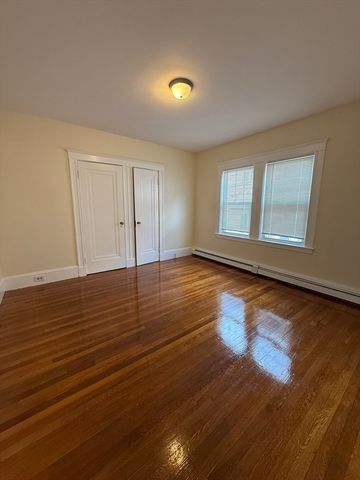 68 Poplar St. 1, Watertown, MA 02472