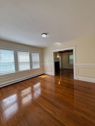 68 Poplar St. 1, Watertown, MA 02472