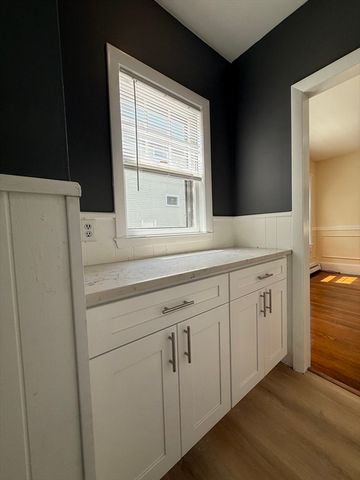 68 Poplar St. 1, Watertown, MA 02472