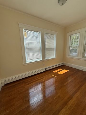 68 Poplar St. 1, Watertown, MA 02472