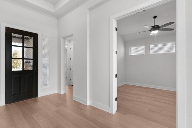 209 West Faulkner ST, Liberty Hill, TX 78642