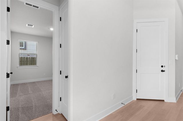 209 West Faulkner ST, Liberty Hill, TX 78642