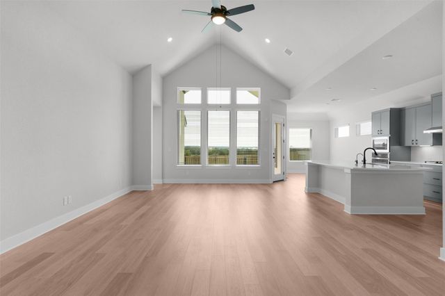 209 West Faulkner ST, Liberty Hill, TX 78642