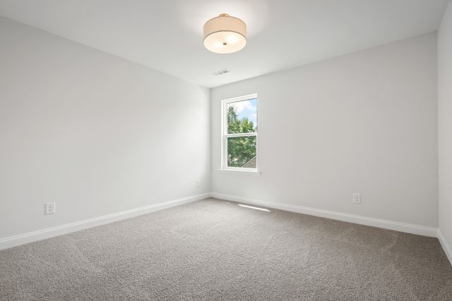 7724 Hatcher Heights Dr, Fairview, TN 37062