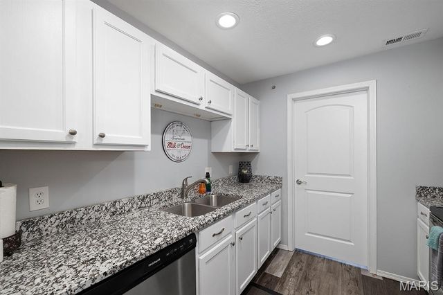 2951 Vineyards Parkway 3, Branson, MO 65616