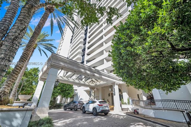 2000 Island Blvd 2808, Aventura, FL 33160