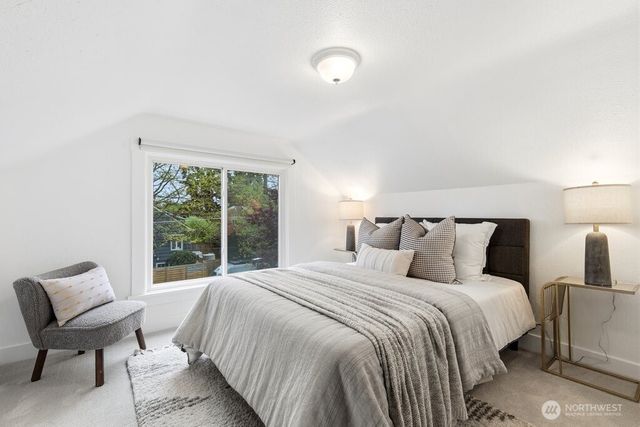 1471 NW 77th Street, Seattle, WA 98117