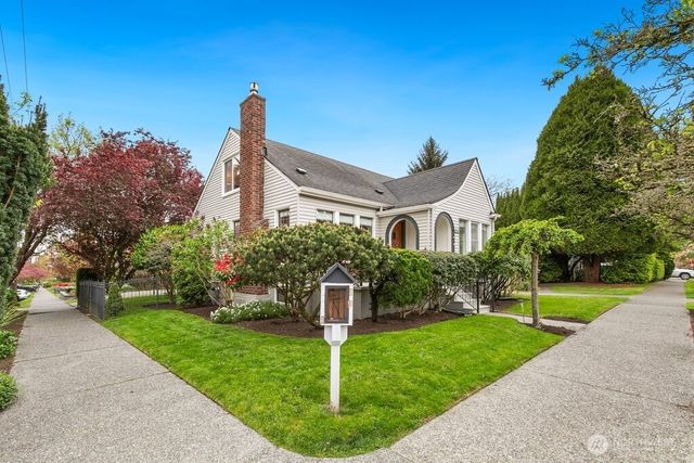 1471 NW 77th Street, Seattle, WA 98117