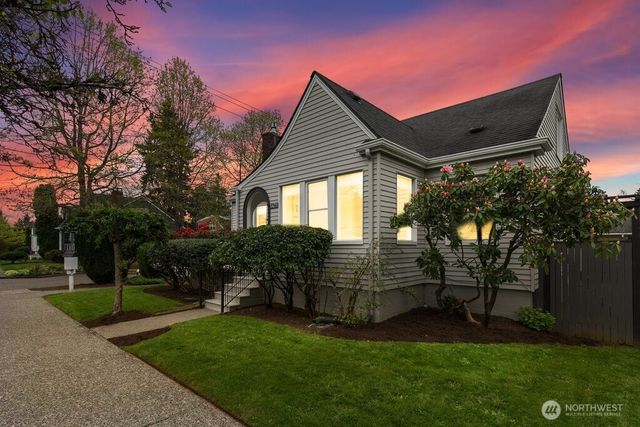 1471 NW 77th Street, Seattle, WA 98117
