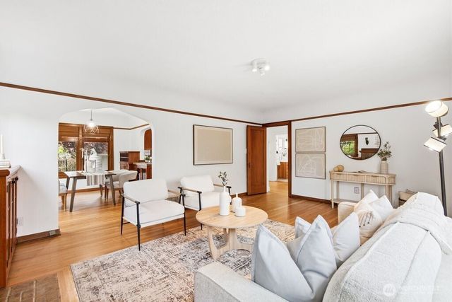 1471 NW 77th Street, Seattle, WA 98117