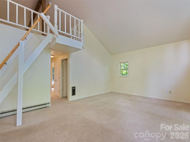 80 Merrie Way, Waynesville, NC 28786