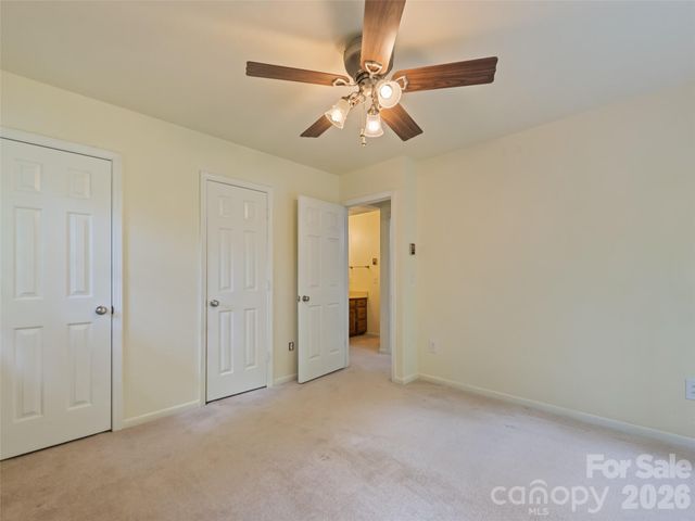 80 Merrie Way, Waynesville, NC 28786