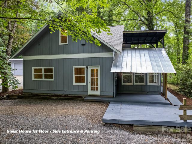 80 Merrie Way, Waynesville, NC 28786