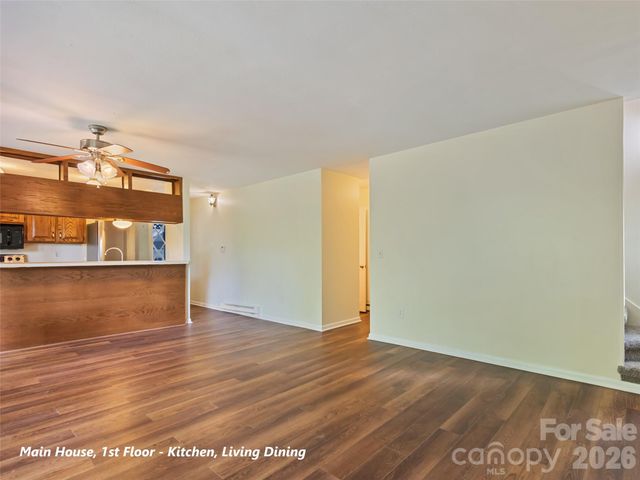 80 Merrie Way, Waynesville, NC 28786