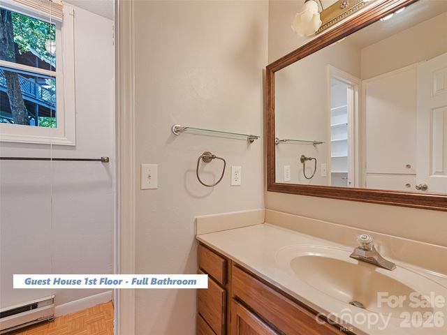 80 Merrie Way, Waynesville, NC 28786
