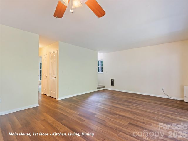 80 Merrie Way, Waynesville, NC 28786