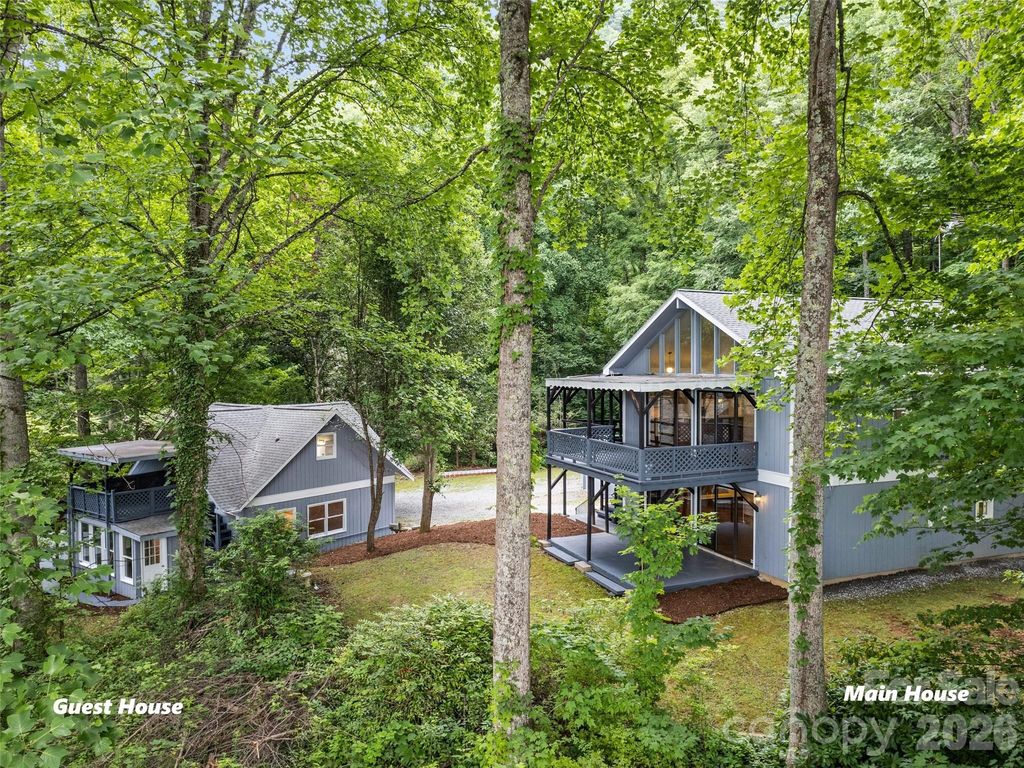 80 Merrie Way, Waynesville, NC 28786