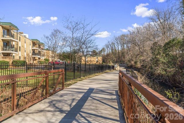 4747 Hedgemore Drive B, Charlotte, NC 28209