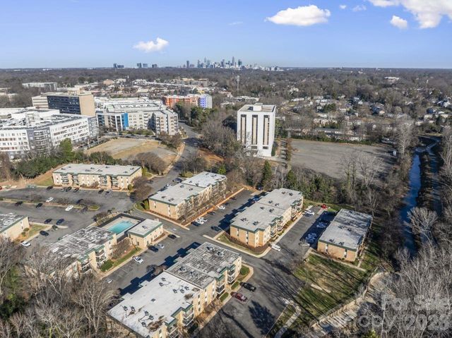 4747 Hedgemore Drive B, Charlotte, NC 28209