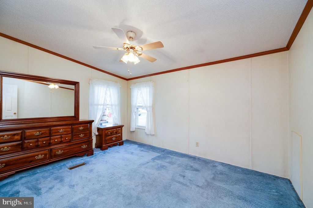 Image 1 of property listing at 301 HAMPSHIRE AVE, Reading, PA 19606