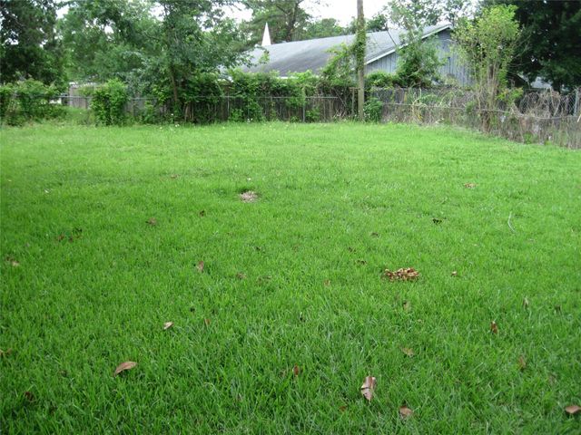 7522 S Hall Street, Houston, TX 77028