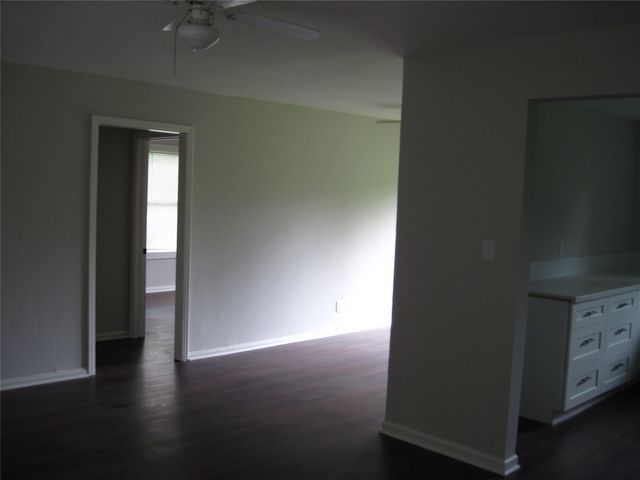 7522 S Hall Street, Houston, TX 77028