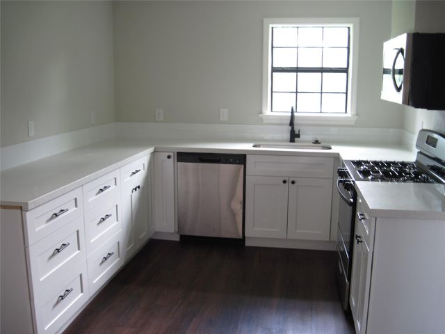 7522 S Hall Street, Houston, TX 77028