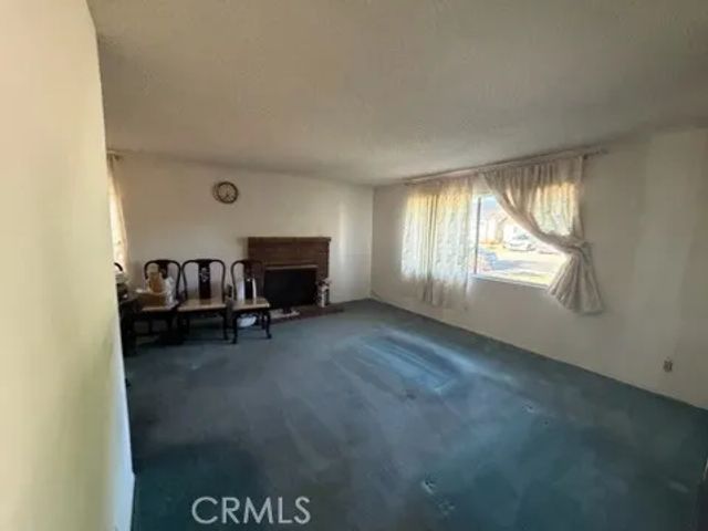 7907 Etiwanda, Reseda, CA 91335
