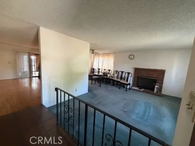 7907 Etiwanda, Reseda, CA 91335