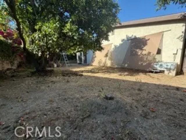 7907 Etiwanda, Reseda, CA 91335