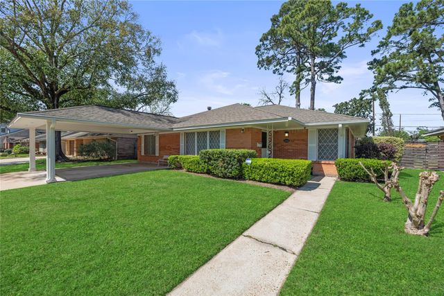 2226 Lamonte Lane, Houston, TX 77018