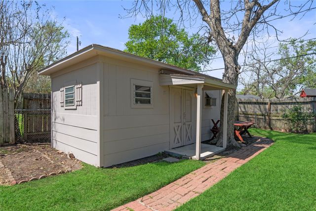 2226 Lamonte Lane, Houston, TX 77018