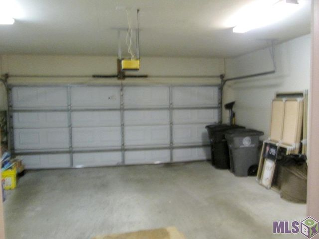 1715 Foxton Ct, Baton Rouge, LA 70815