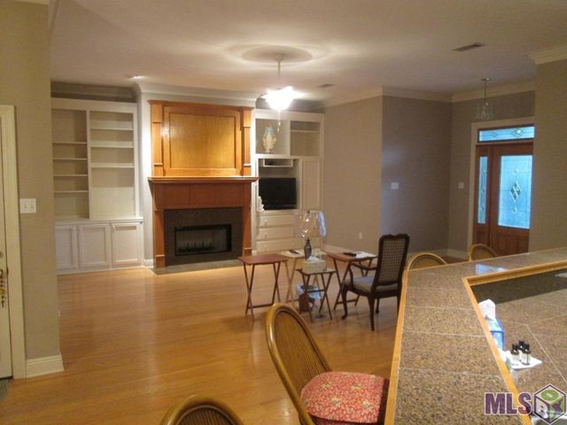 1715 Foxton Ct, Baton Rouge, LA 70815