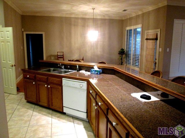 1715 Foxton Ct, Baton Rouge, LA 70815