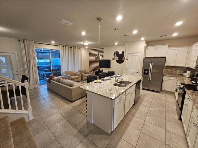 3942 LANA AVENUE, Davenport, FL 33897
