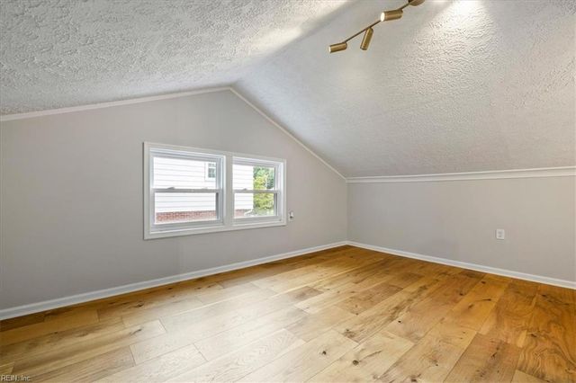 37 Indian Springs DR, Newport News, VA 23606