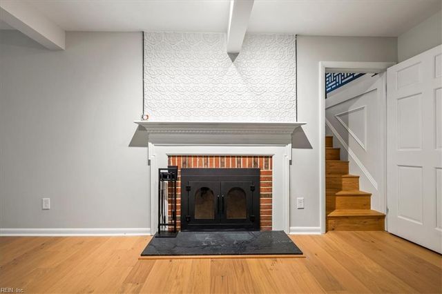 37 Indian Springs DR, Newport News, VA 23606