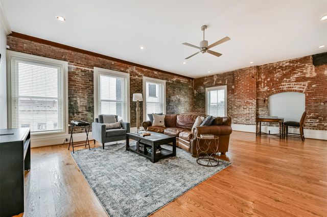 2207 Postoffice Street 422, Galveston, TX 77550