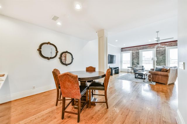 2207 Postoffice Street 422, Galveston, TX 77550