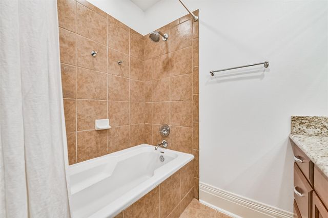 2207 Postoffice Street 422, Galveston, TX 77550